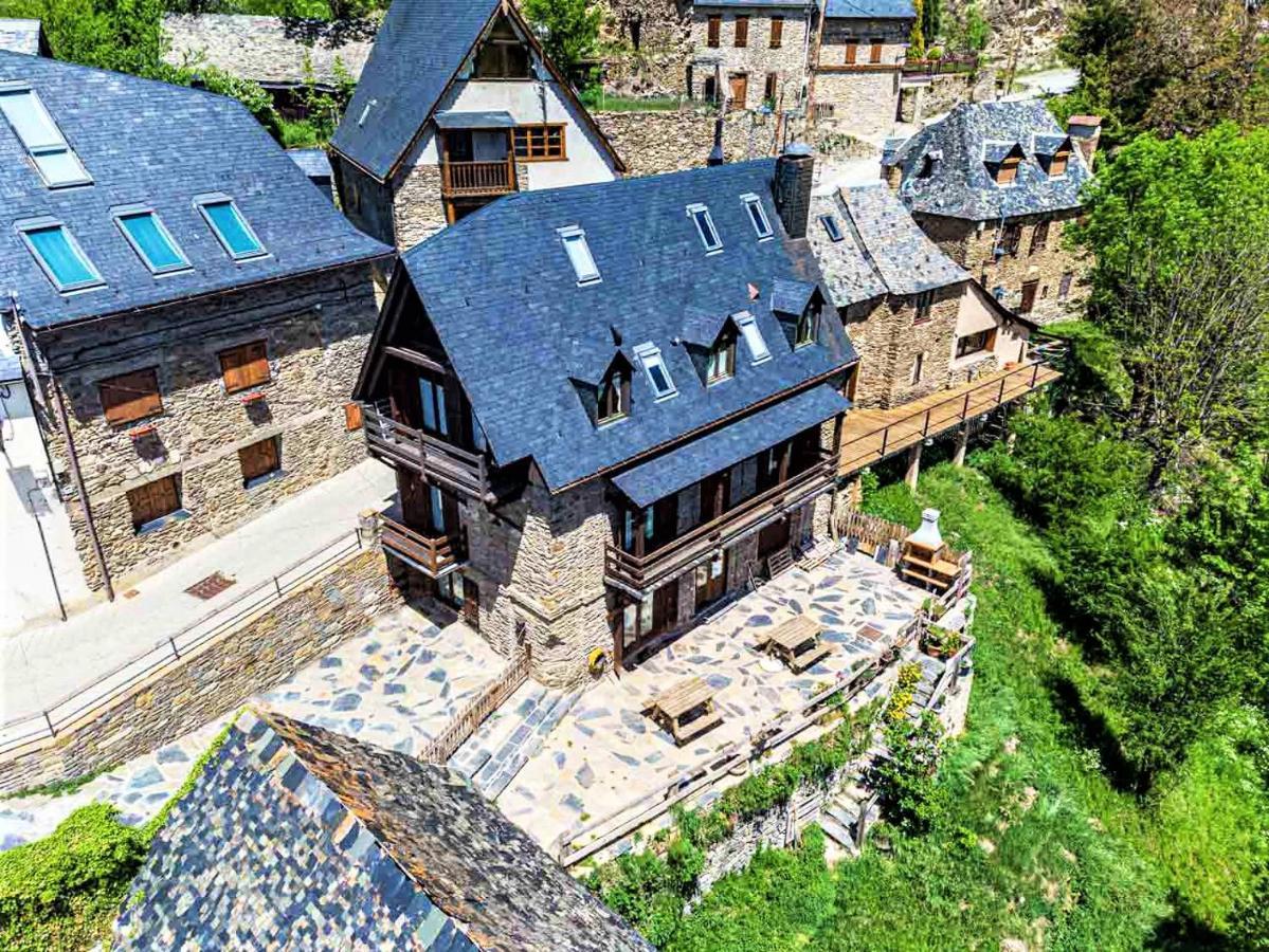Apartamentos Aran Montcorbau Екстер'єр фото